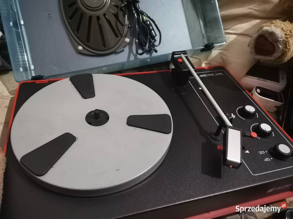 GRAMOFON Z EPOKI PRL UŻYWANY W STANIE Antyki, Sztuka, Kolekcje śląskie