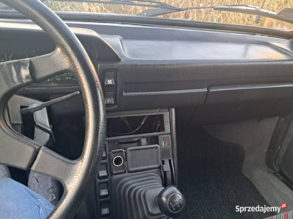Polonez Caro łódzkie Tomaszów Mazowiecki