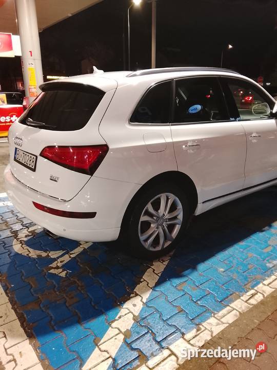 Sprzedam Audi Q5 2015benzyna Łomża