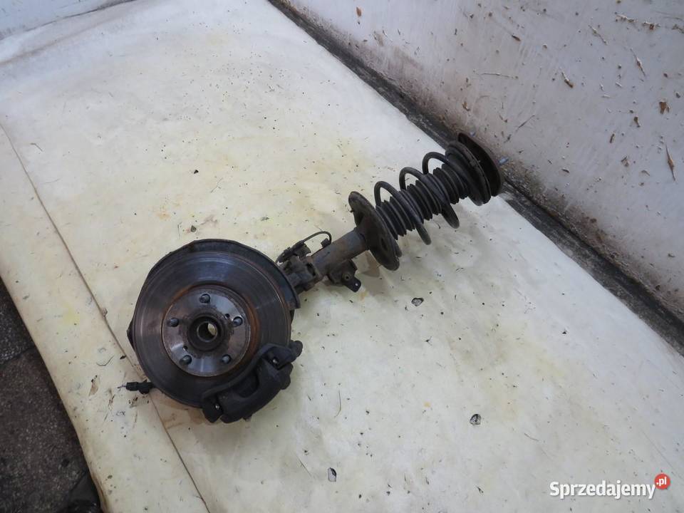 MCPERSON ZWROTNICA PRAWY PRZÓD AURIS II LIFT osobowe