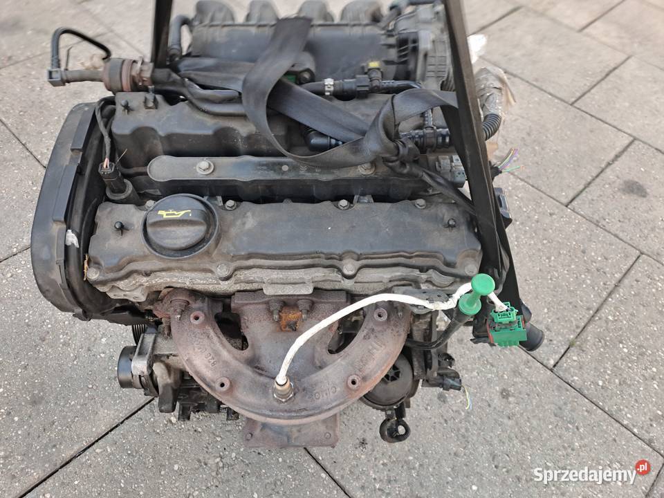 Peugeot 207 14 silnik kompletny kod KFU