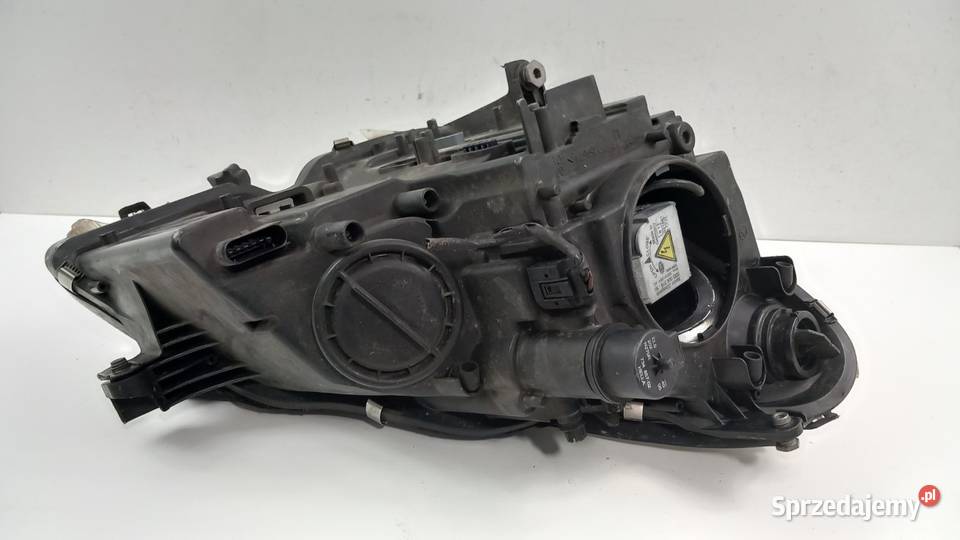 MERCEDES CLS W219 LAMPA PRZÓD LEWA EU SOCZEWKA osobowe Zbierkowo