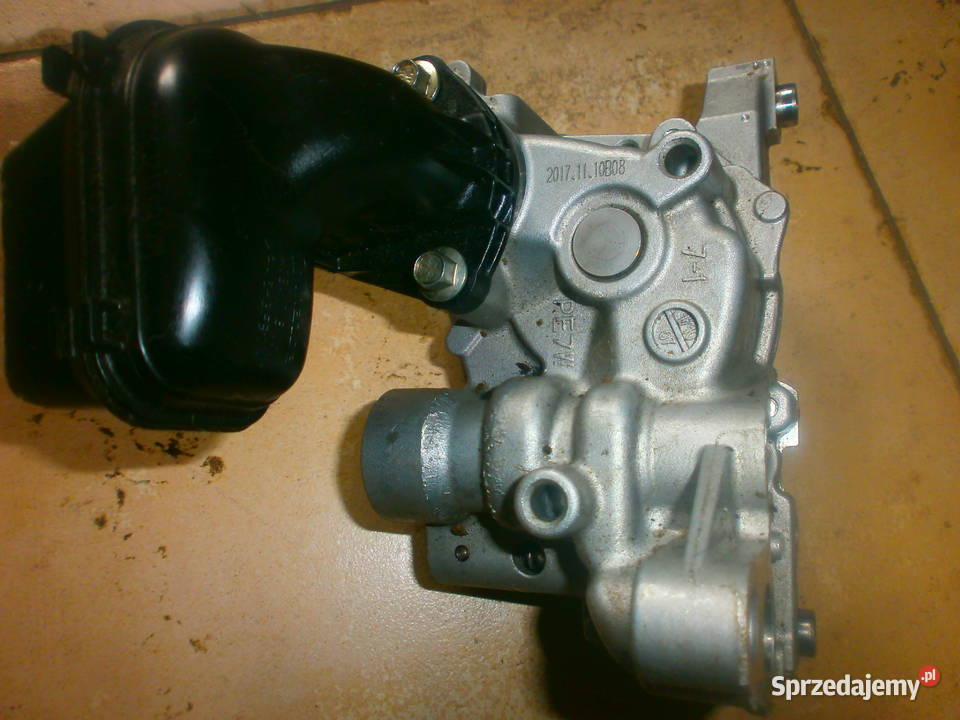 Mazda pompa oleju PE7W14100 KC433 lubuskie Zielona Góra