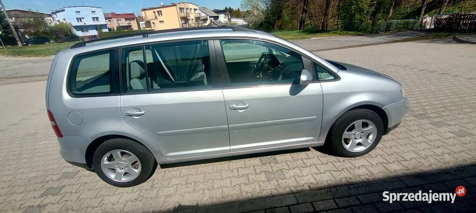 Śliczny VW Touran zamiana klimatyzacja Paczków