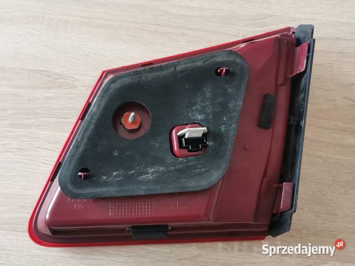 MERCEDES E W212 KOMBI 0913 LEWA LAMPA LED TYŁ Międzychód