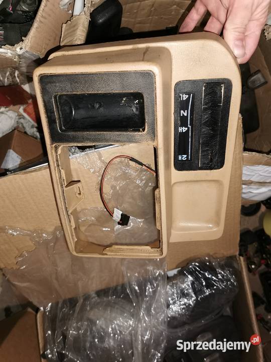 Osłona drążka zmiany biegów jeep osobowe Łódź