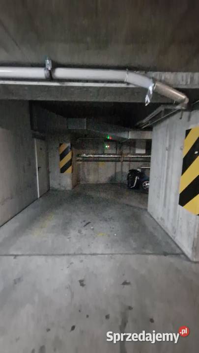 Syndyk sprzeda mieszkanie 11810 m2 z miejscem Liczba pokoi 3 Sprzedaż mazowieckie Warszawa