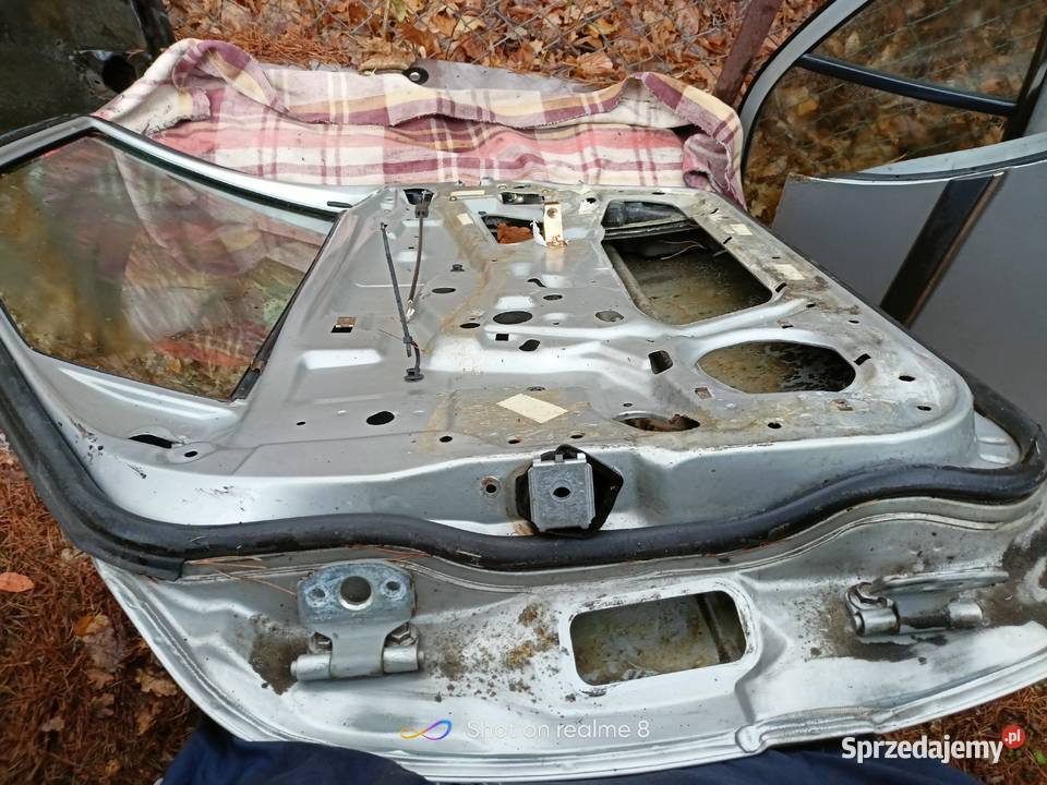 Mercedes w202 drzwi prawe przód Karoseria Skarżysko-Kamienna sprzedam
