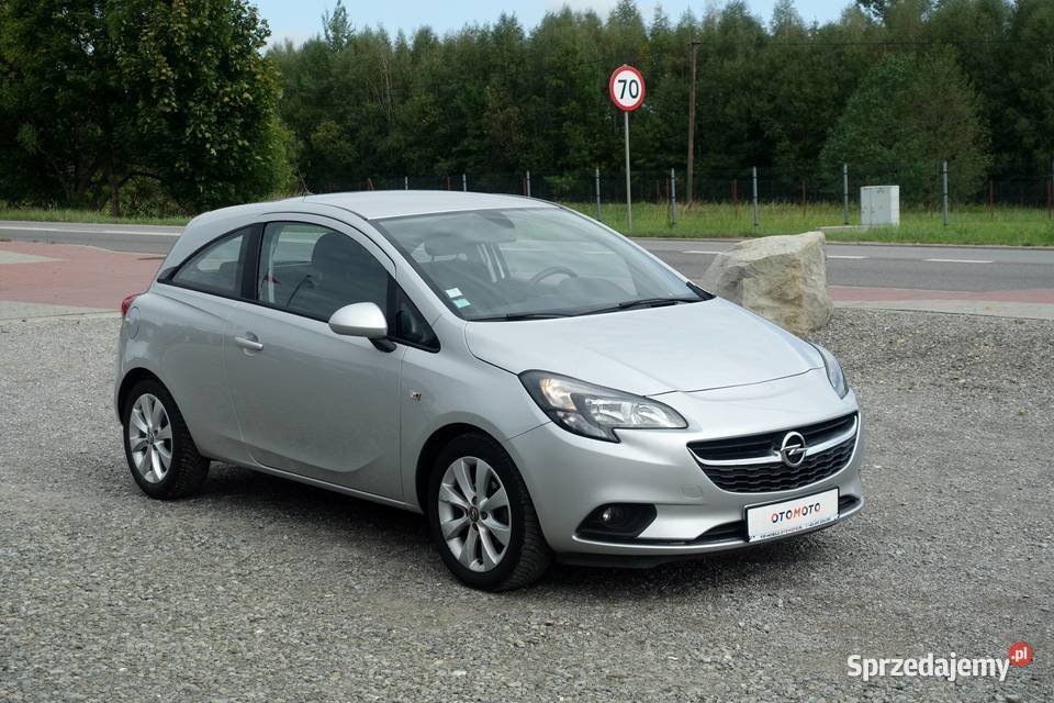 Opel Corsa 14 90 LIFT Zero korozji Niski bluetooth sprzedam