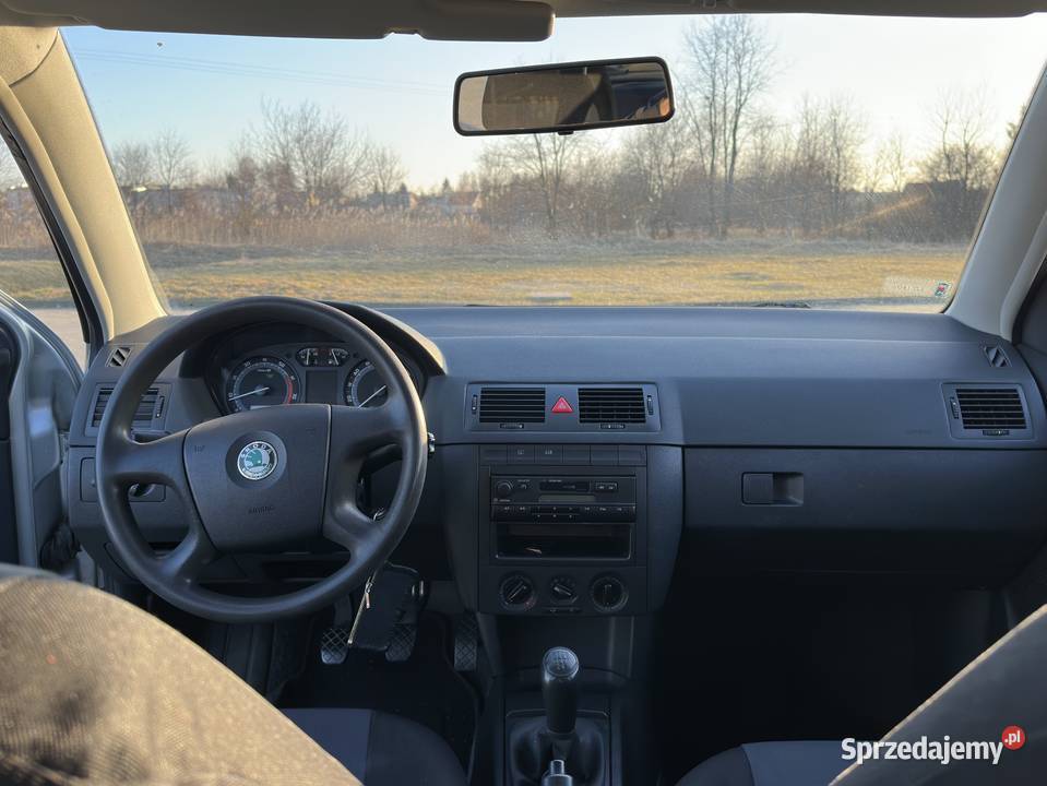 Skoda Fabia kombi benzyna manualna Zduńska Wola
