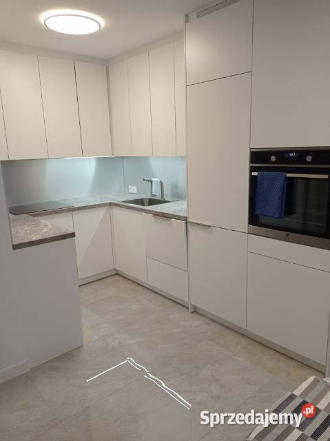 Ogłoszenie mieszkanie Pruszków 30m2 1 pokój wielka płyta