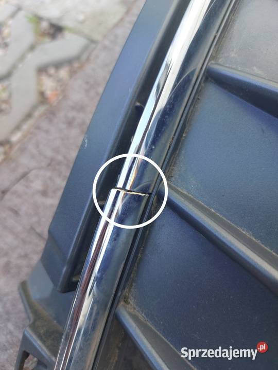 AUDI A1 2015 ATRAPA GRILL ŚRODKOWY CHŁODNICY