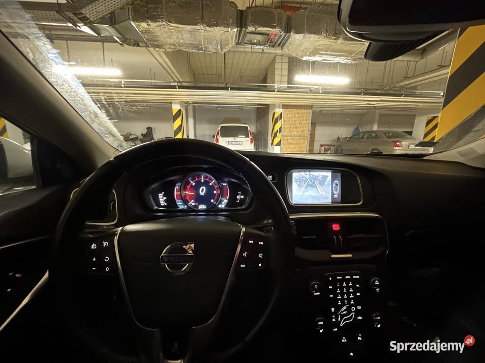 Volvo v40 16 d2 Momentum możliwa zamiana chętnie wielofunkcyjna kierownica mazowieckie Warszawa sprzedam