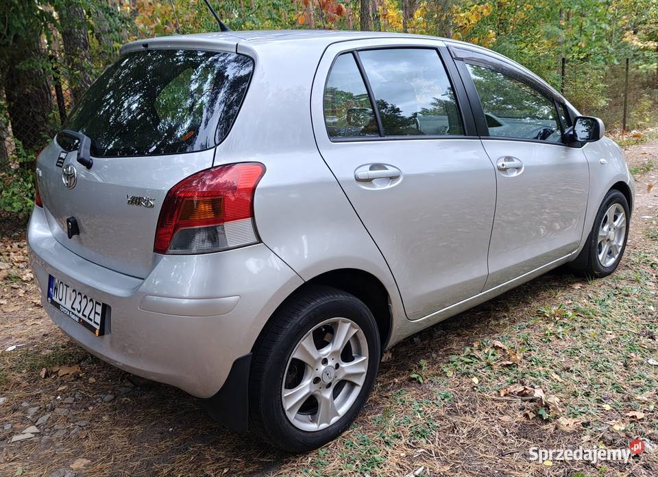 Toyota Yaris 133 automat