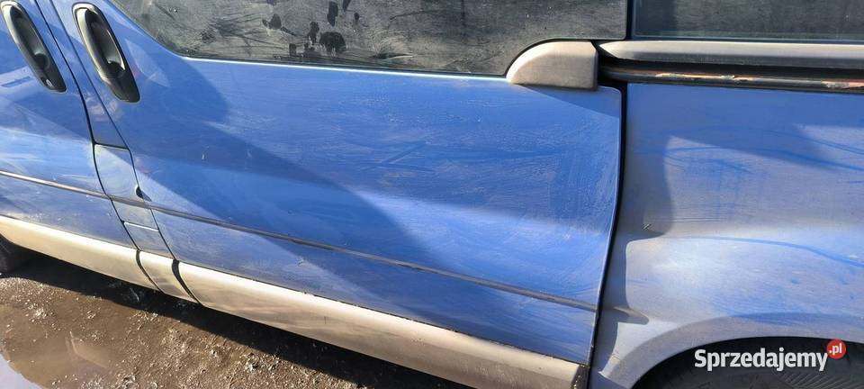 DRZWI PRZESUWNE LEWE RENAULT TRAFIC II kujawsko-pomorskie Lipno sprzedam