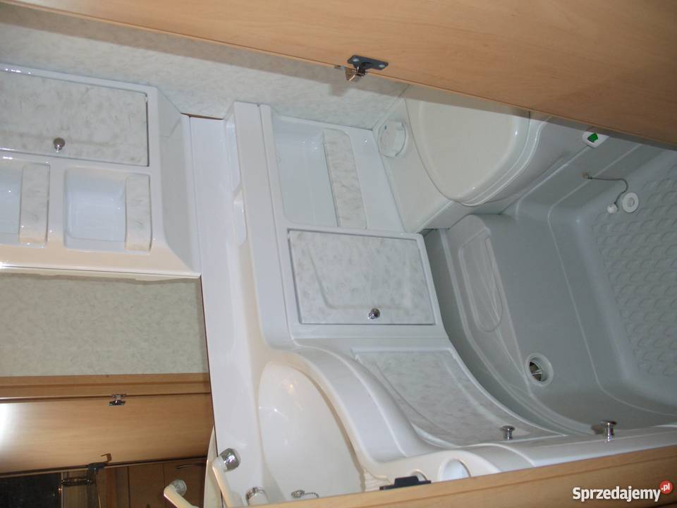 przyczepa Hobby 440 przedsionekdmc 1200 Rok produkcji 2003 Oborniki sprzedam