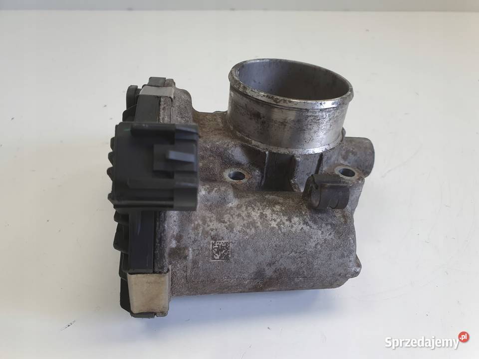 Opel Corsa D 14 16V PRZEPUSTNICA 55562270 osobowe Janów