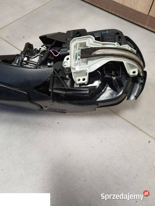 Honda Crv V lusterko lewa strona lekko Karoseria Kozubszczyzna