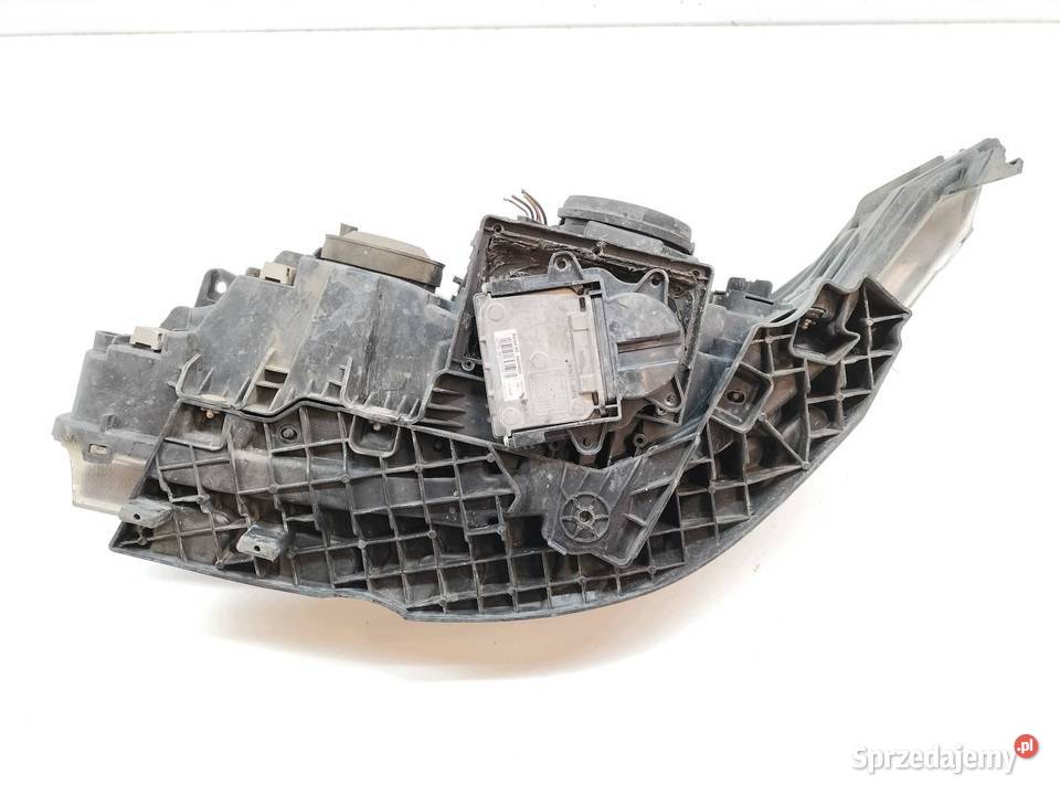 LAMPA PRZÓD PRAWA LIFT XENON 7701476387 Renault osobowe świętokrzyskie sprzedam