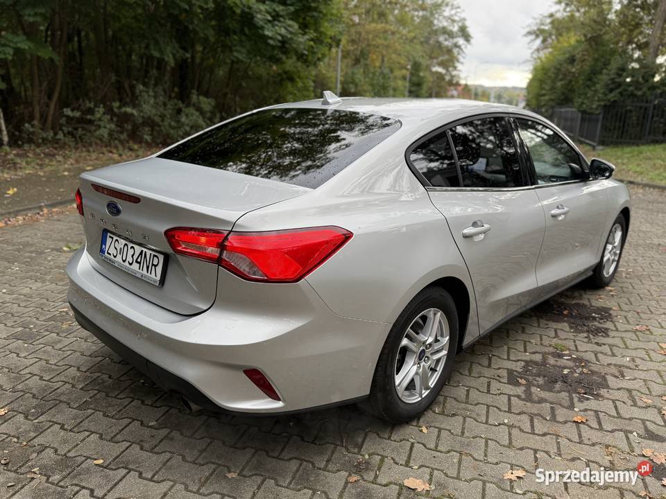 Ford Focus 2021 sedan Titanium 10 EcoBoost Szczecin