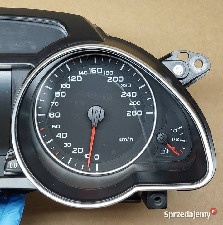 LICZNIK PRĘDKOŚCIOMIERZ AUDI A5 18 20 TFSI Mielęcin sprzedam