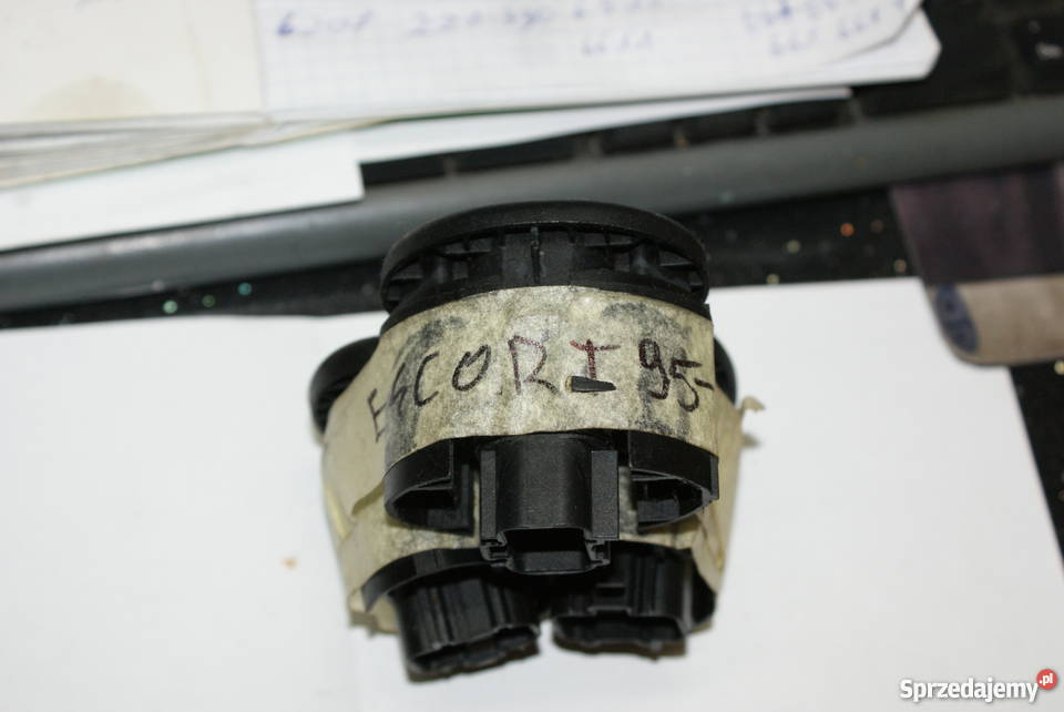 PRZEŁĄCZNIK TYLNEJ SZYBY FORD ESCORT mazowieckie Białobrzegi