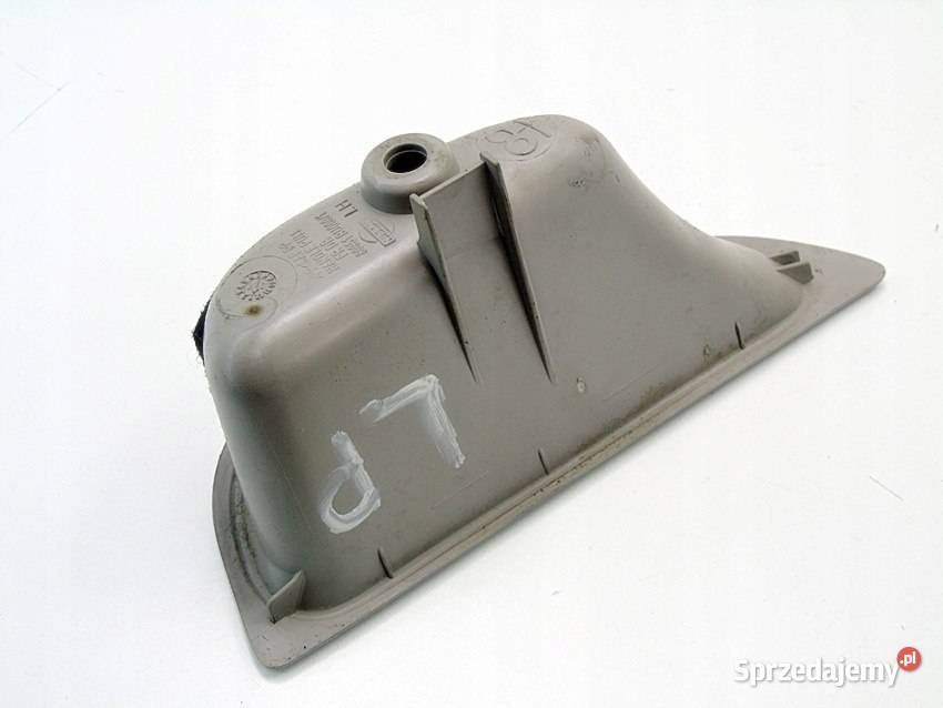 UCHWYT DRZWI LEWY PRZÓD NISSAN ALMERA TINO 2002 Sosnowiec