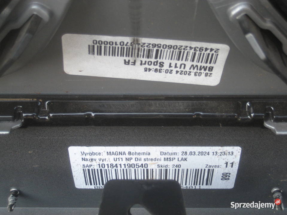 bmw x1 u11 m pakiet 2225r zderzak przedni atrapa Rakoniewice