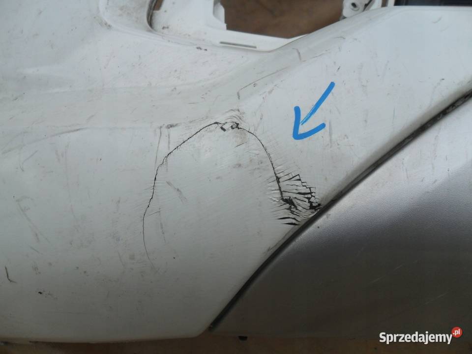 ZDERZAK PRZÓD PRZEDNI ORYGINAŁ 6402A357 Nowy Tomyśl