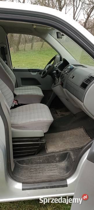 VW T5 Transporter 130 9 osób klima srebrny met Stargard sprzedam