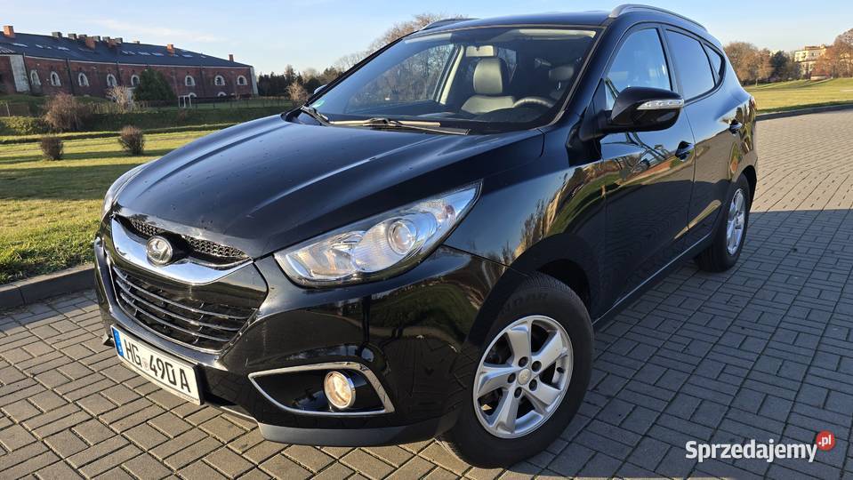 HYUNDAI ix35 20 136 4x4 Exclusive 1włNavi Skóra Zamość sprzedam