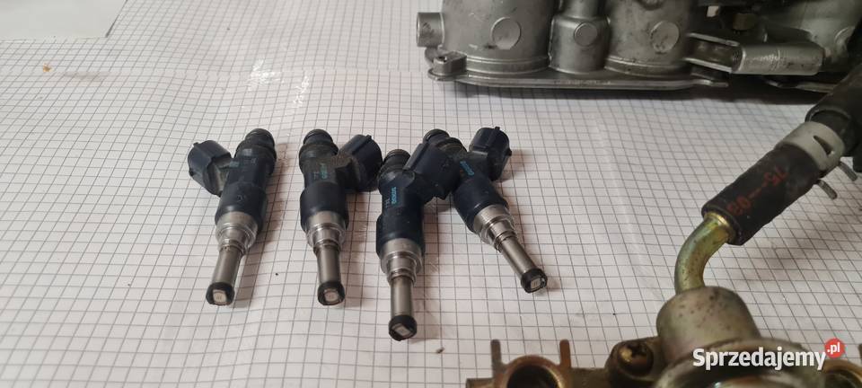 Yamaha R1 RN 12 przepustnice wtryski