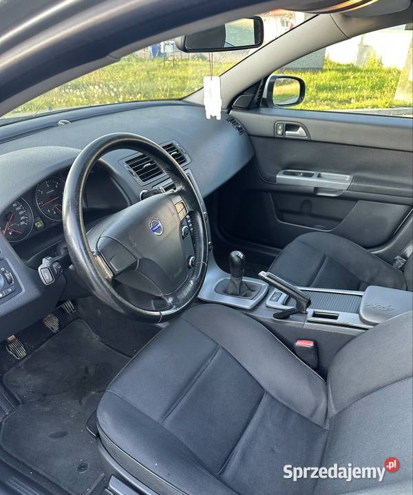 Volvo v50 16 diesel 2009r VAT marża Pilzno