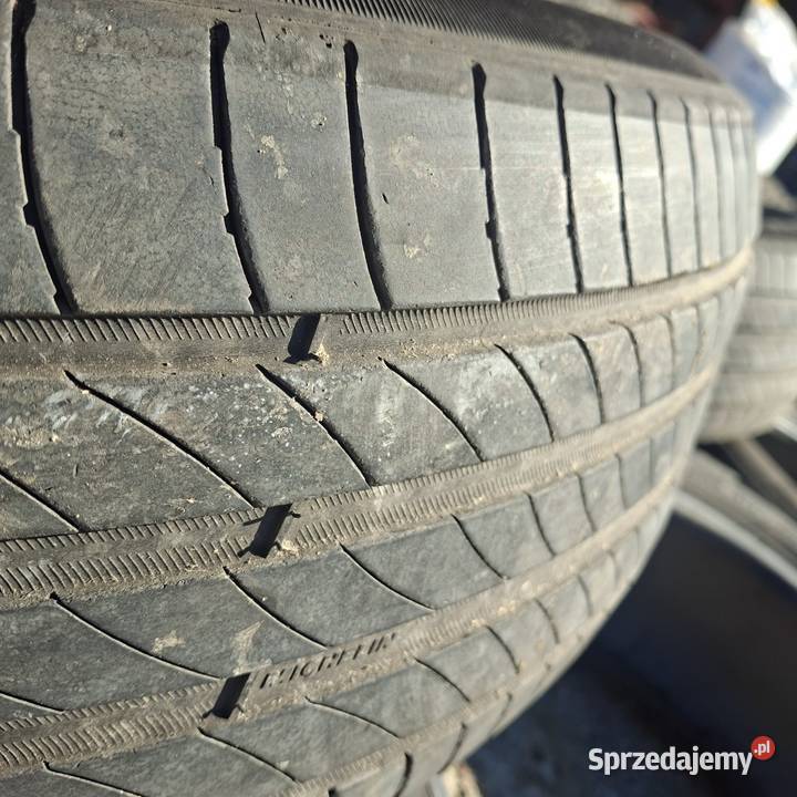 Opony 205 55 R19 Michelin 55 Wszachów sprzedam