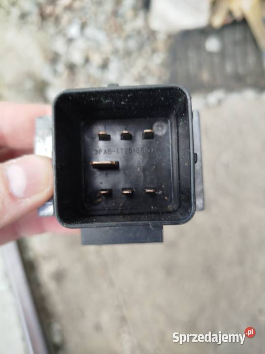 Przekaźnik świec żarowych 15 dCi Rzeszów