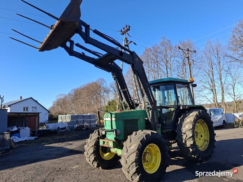 John Deere 3040 tur 7700mth John Deere Polanów