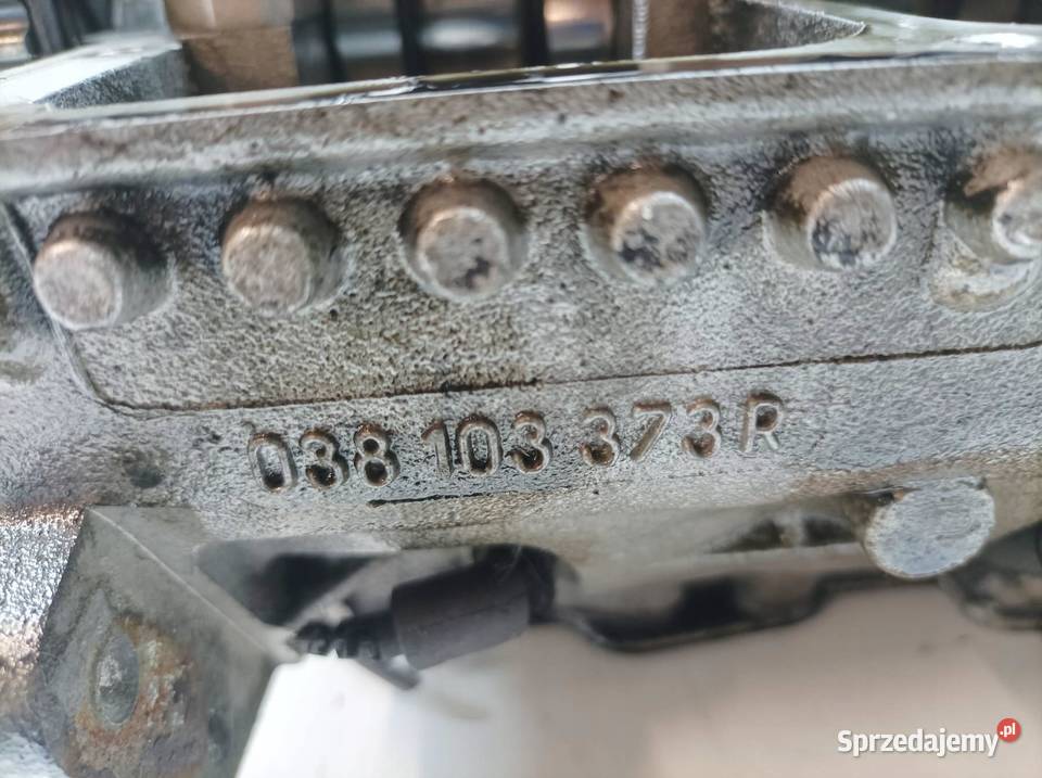 GŁOWICA KOMPLETNA 038103373R 19 TDI VW świętokrzyskie sprzedam