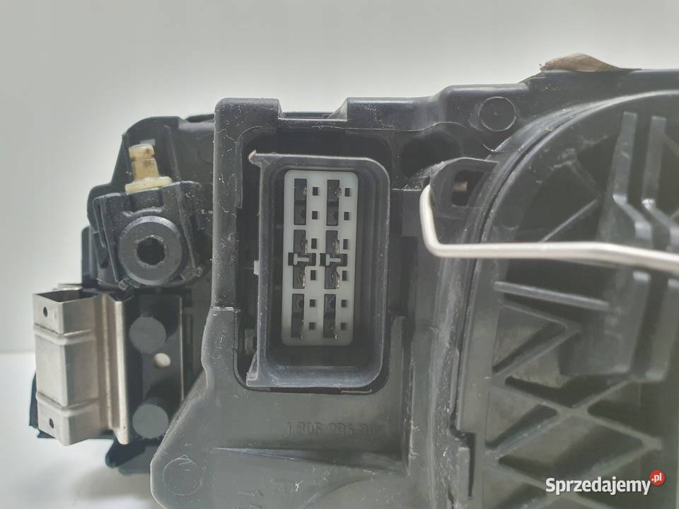 Volvo S40 II V50 LIFT PRZEDNIA LAMPA PRAWA prawy Janów sprzedam