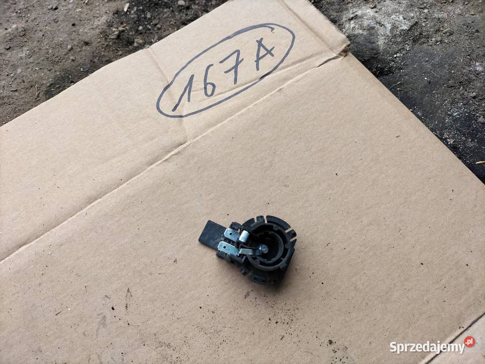 AUDI 80 B3 B4 UCHWYT WKŁAD ŻARÓWKI LAMPY TYŁ Kamień-Kolonia
