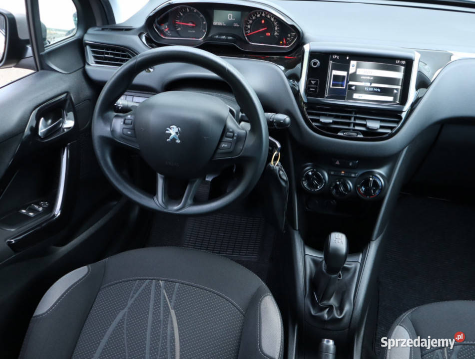 Peugeot 208 12 PureTech różowy Piaseczno