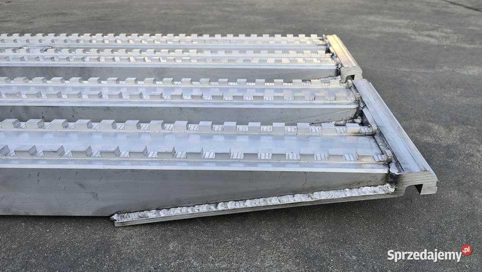 Najazdy aluminiowe 5 ton 2800x380x90mm mocowanie