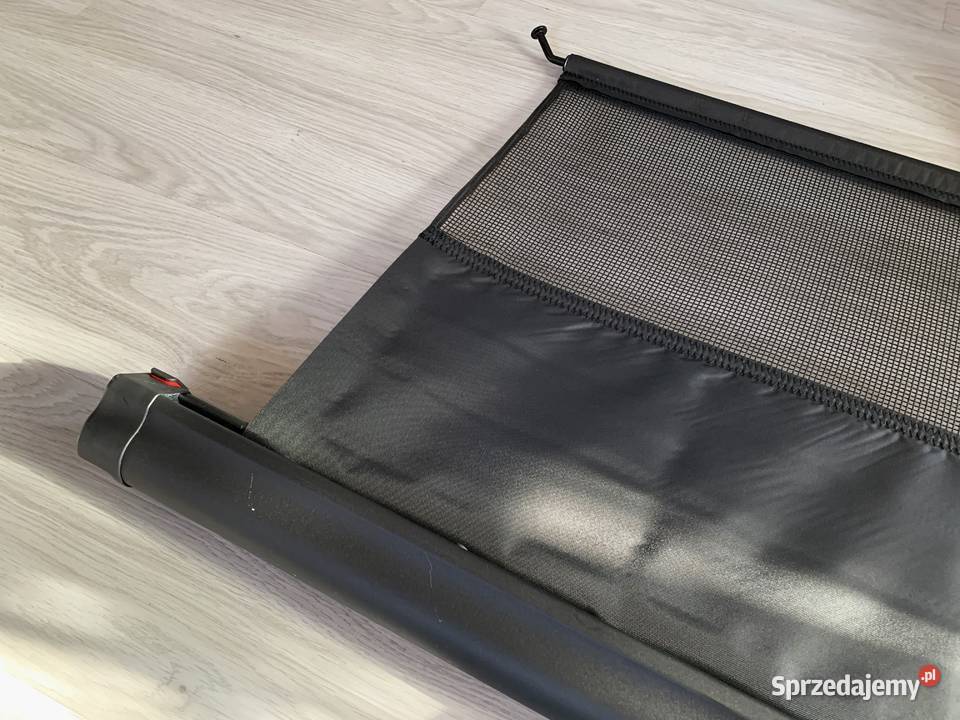 Nylonowa czarna siatka do bagażnika Volvo V90