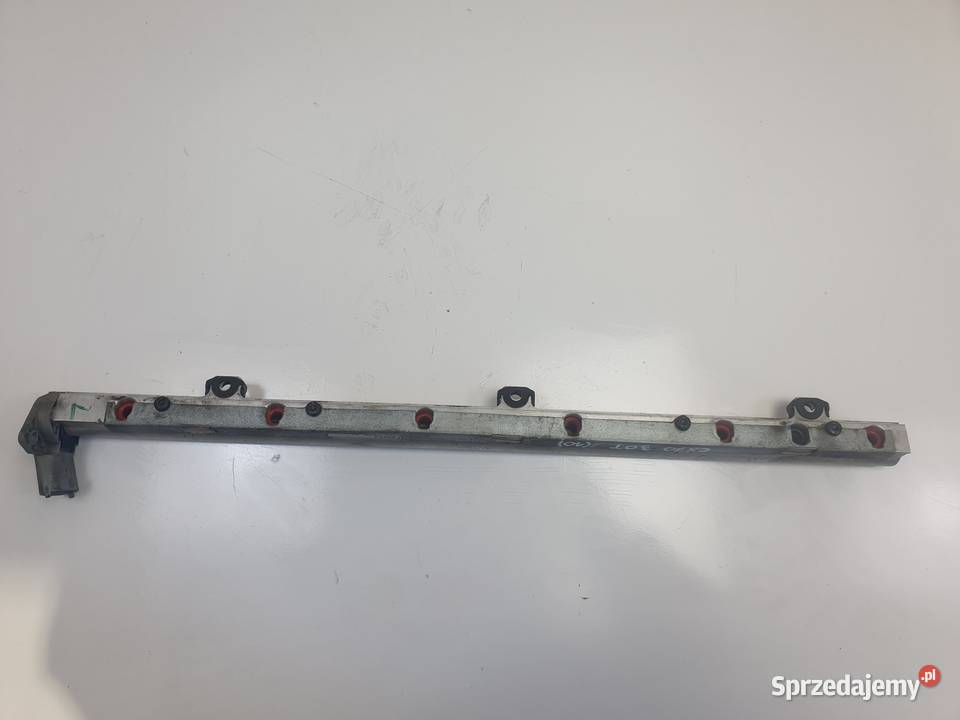 Volvo V70 III S80 II 30 T6 LISTWA WTRYSKOWA Listwy wtryskowe Chełm