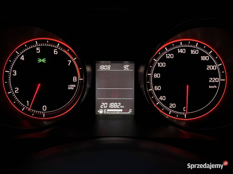 Suzuki Swift Premium Plus Pierwszy Właściciel Raciąż