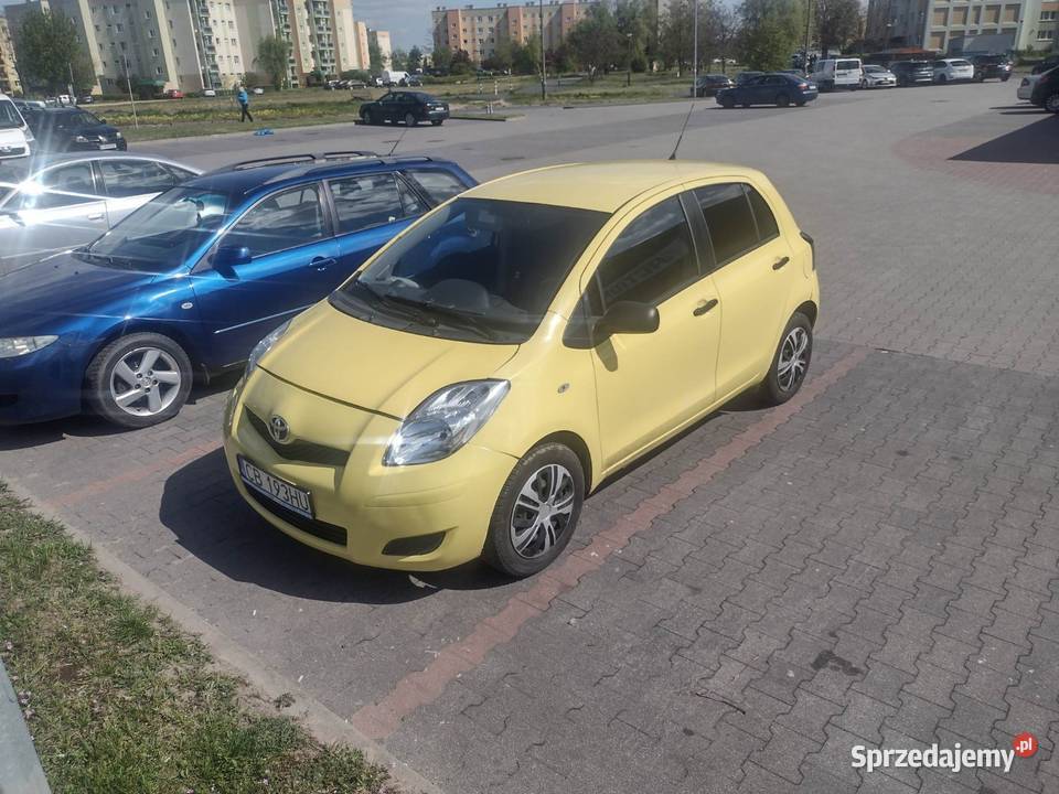 Sprzedam Zadbaną Toyotę Yaris 13 LPG 2009r nieuszkodzony