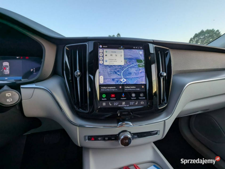 Volvo XC 60 XC 60 B4 Bogate Wyposażenie światła przeciwmgielne Motoryzacja Kamienna Góra sprzedam