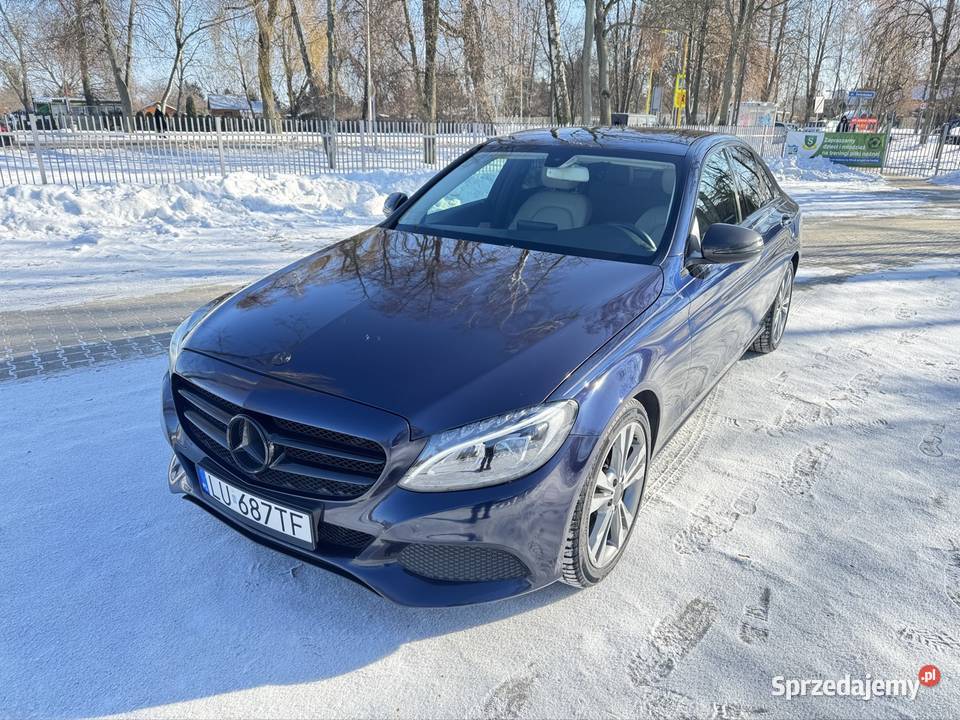 MercedesBenz W205 C300 4MATIC 2015r 1991cm3