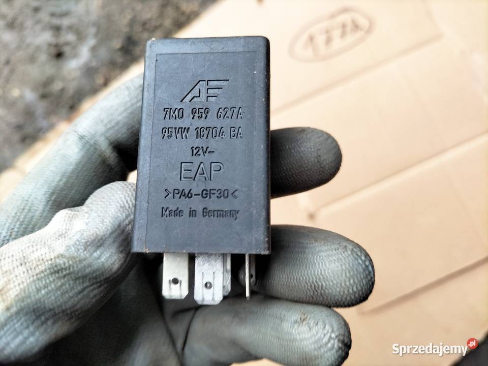 PRZEKAŹNIK 169 7M0959627A Kamień-Kolonia