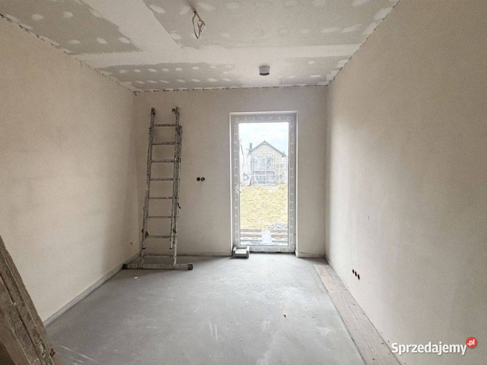 Szarów dom wolnostojący garaż 120.51m2 Nieruchomości