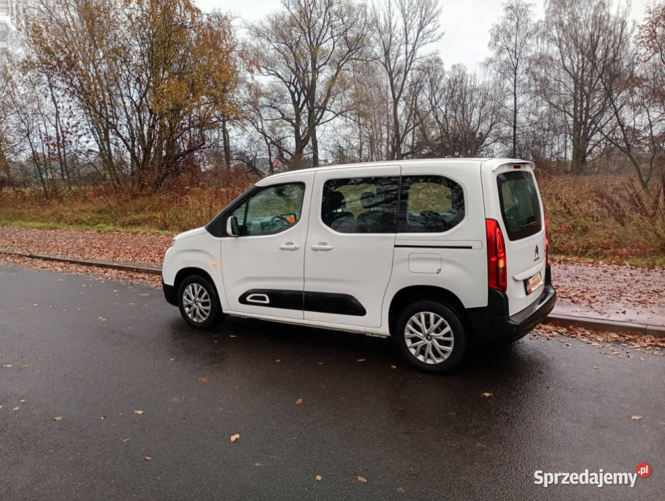 Citroen Berlingo 5 osobowy zarejestrowany w Polsce